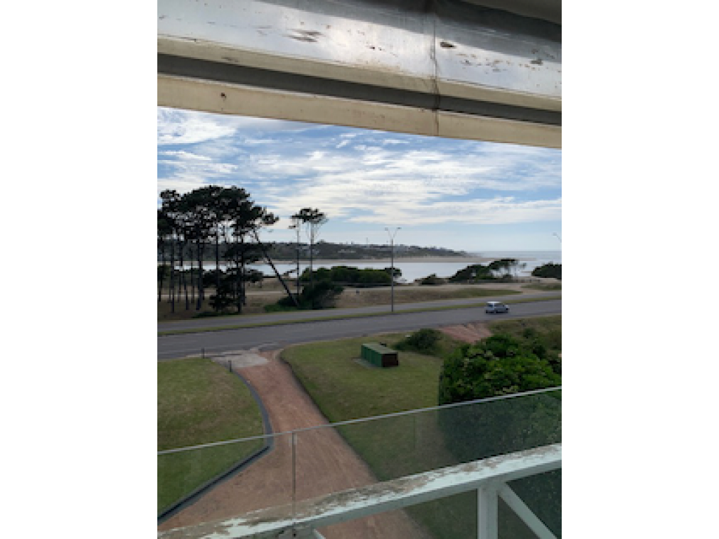 Venta, Temporadas  Punta del Este La Barra