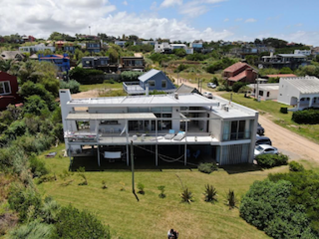 Venta, Temporadas  Punta del Este El Chorro