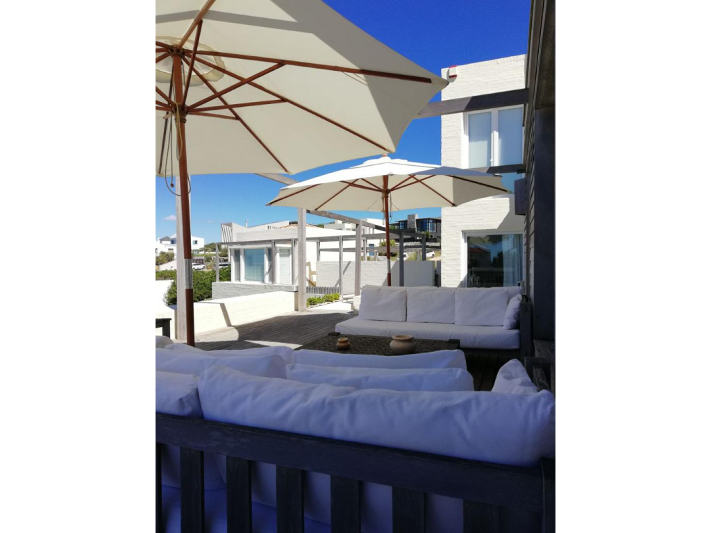 Venta, Temporadas  Punta del Este Punta Piedras