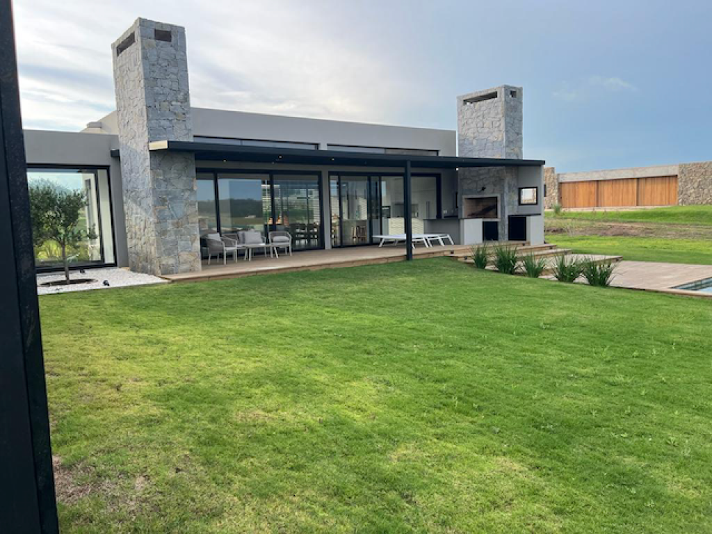 Venta  Punta del Este Ruta 104