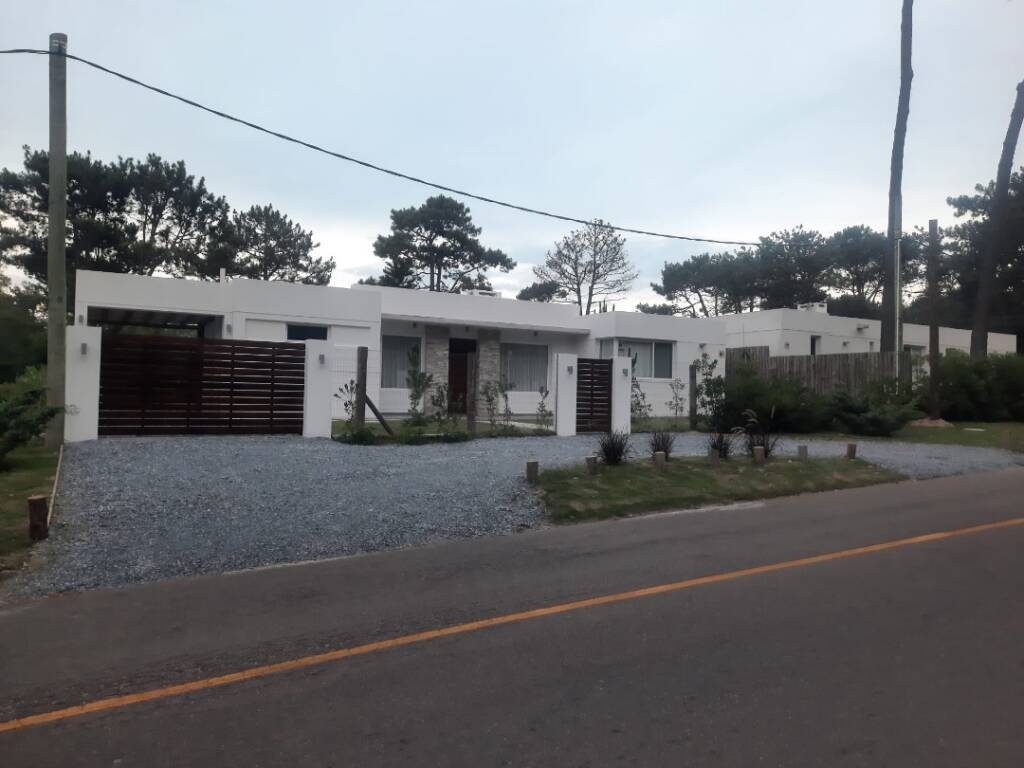 Venta, Temporadas  Punta del Este Montoya