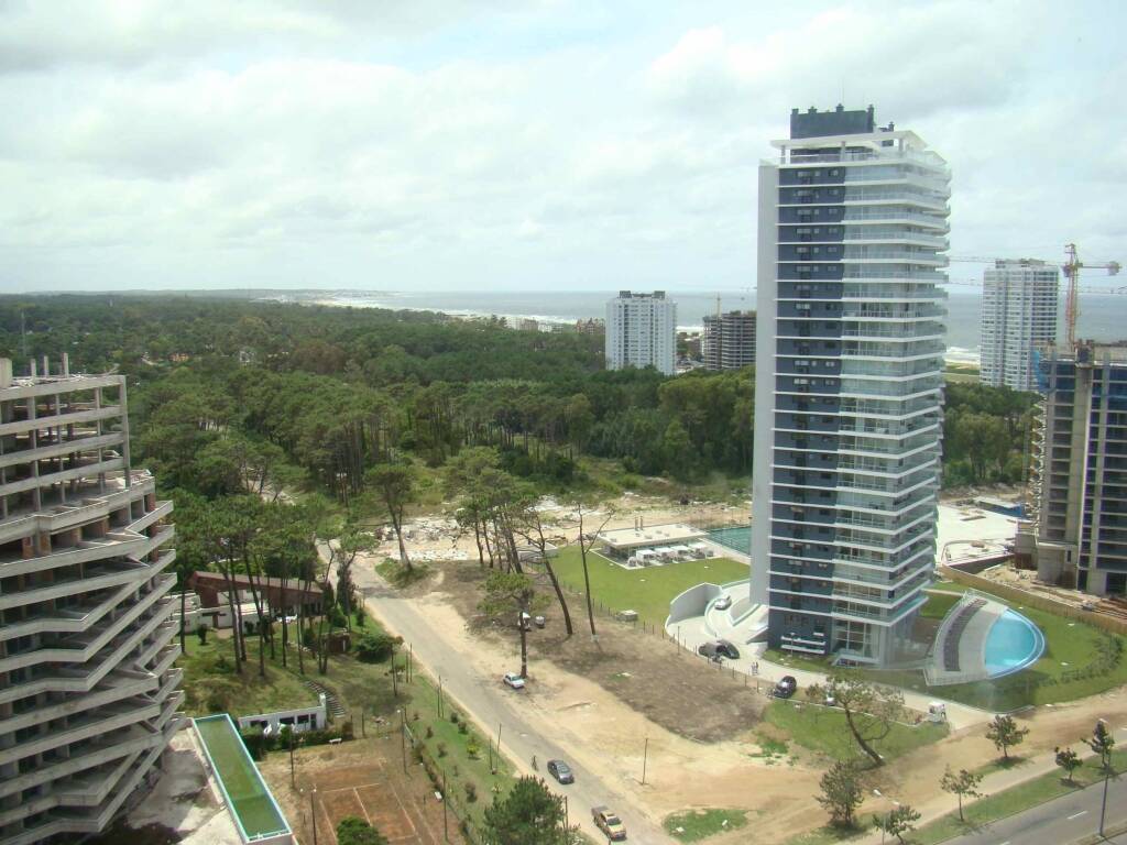 Venta  Punta del Este Playa Brava