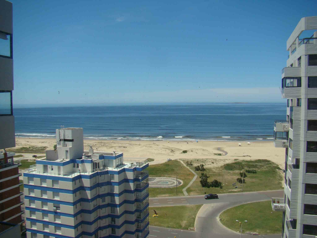 Venta, Temporadas  Punta del Este Playa Brava