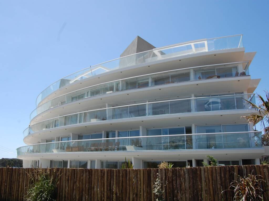 Temporadas  Punta del Este Manantiales